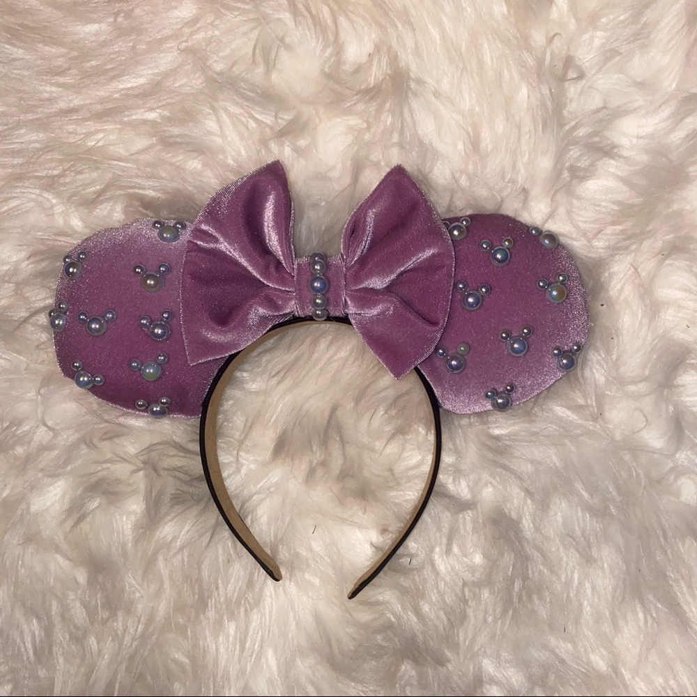 Custom made Mickey / Minnie Ears✨💜